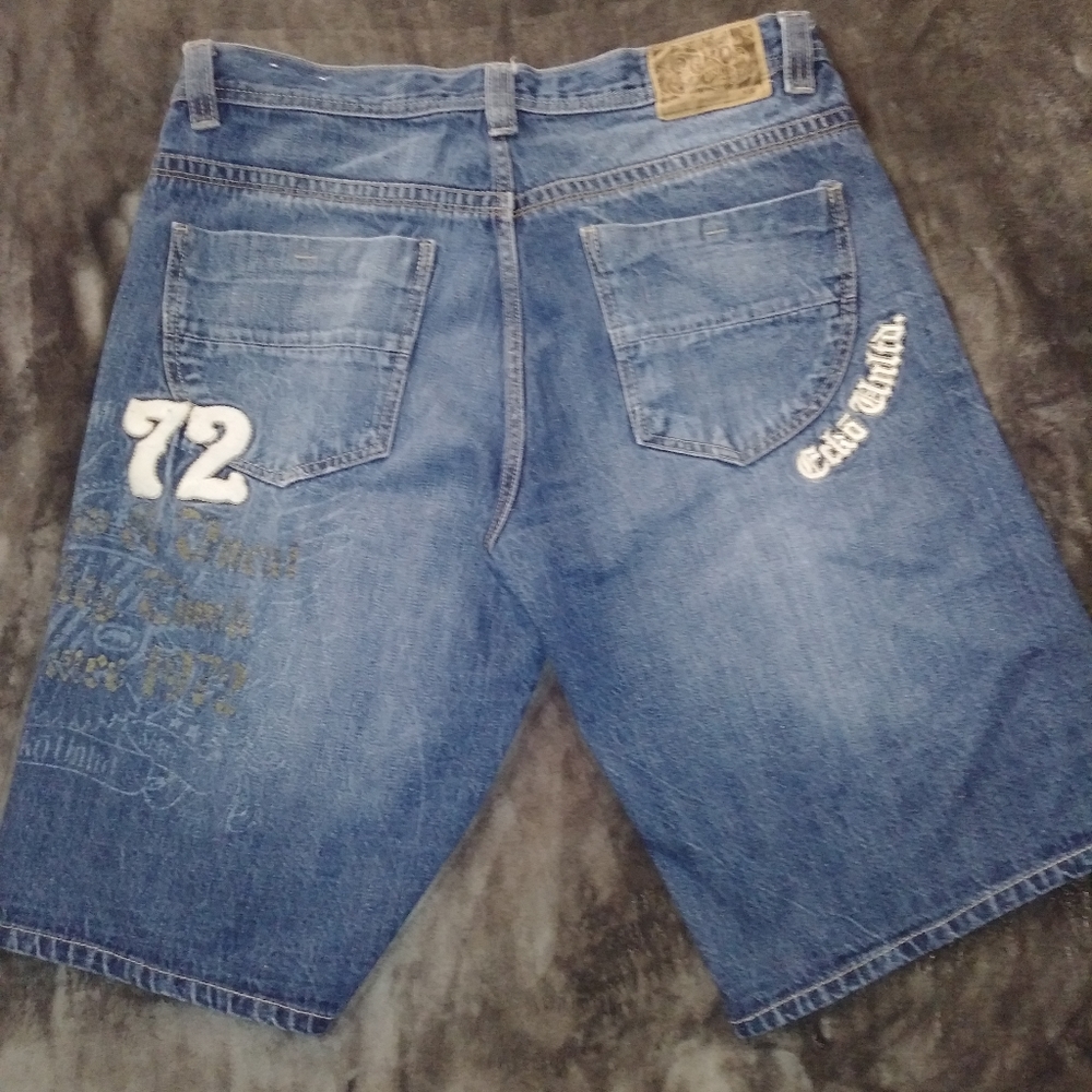 Jeans - Picture 4 of 4